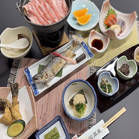 فندق Yachi Onsen تووادا المظهر الخارجي الصورة
